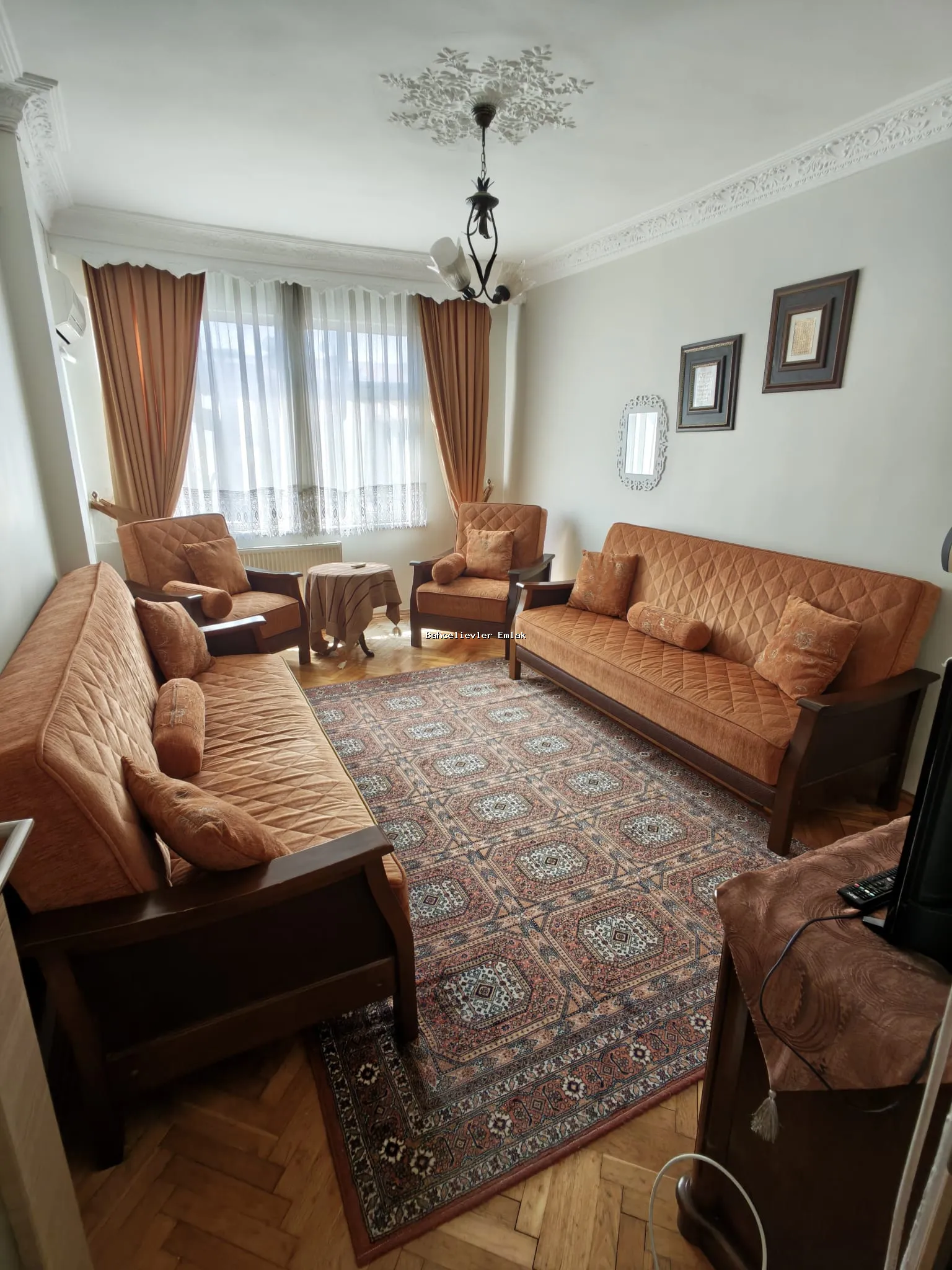 BAHÇELİEVLER SİYAVUŞPAŞA ASANSÖRLÜ KİRALIK FULL EŞYALI 3+1 DAİRE - fotoğraf 4