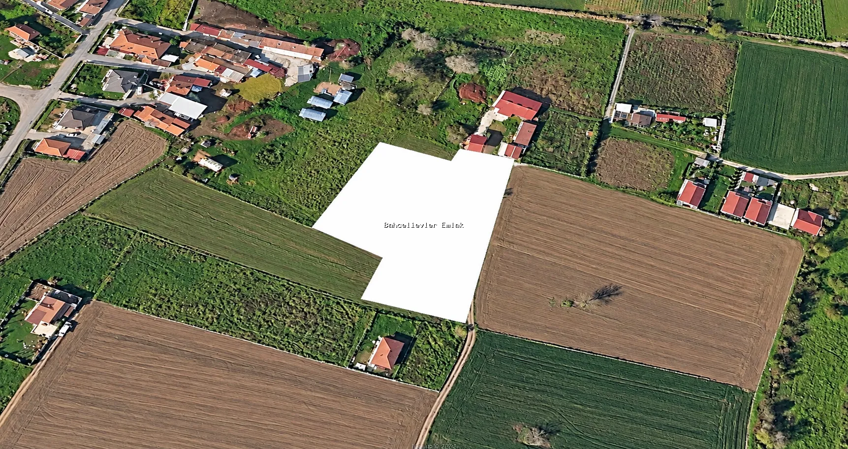 Marmara Ereğlisi Dereağzı’nda Villalar Arasında 1.105 M² Yatırım Fırsatı