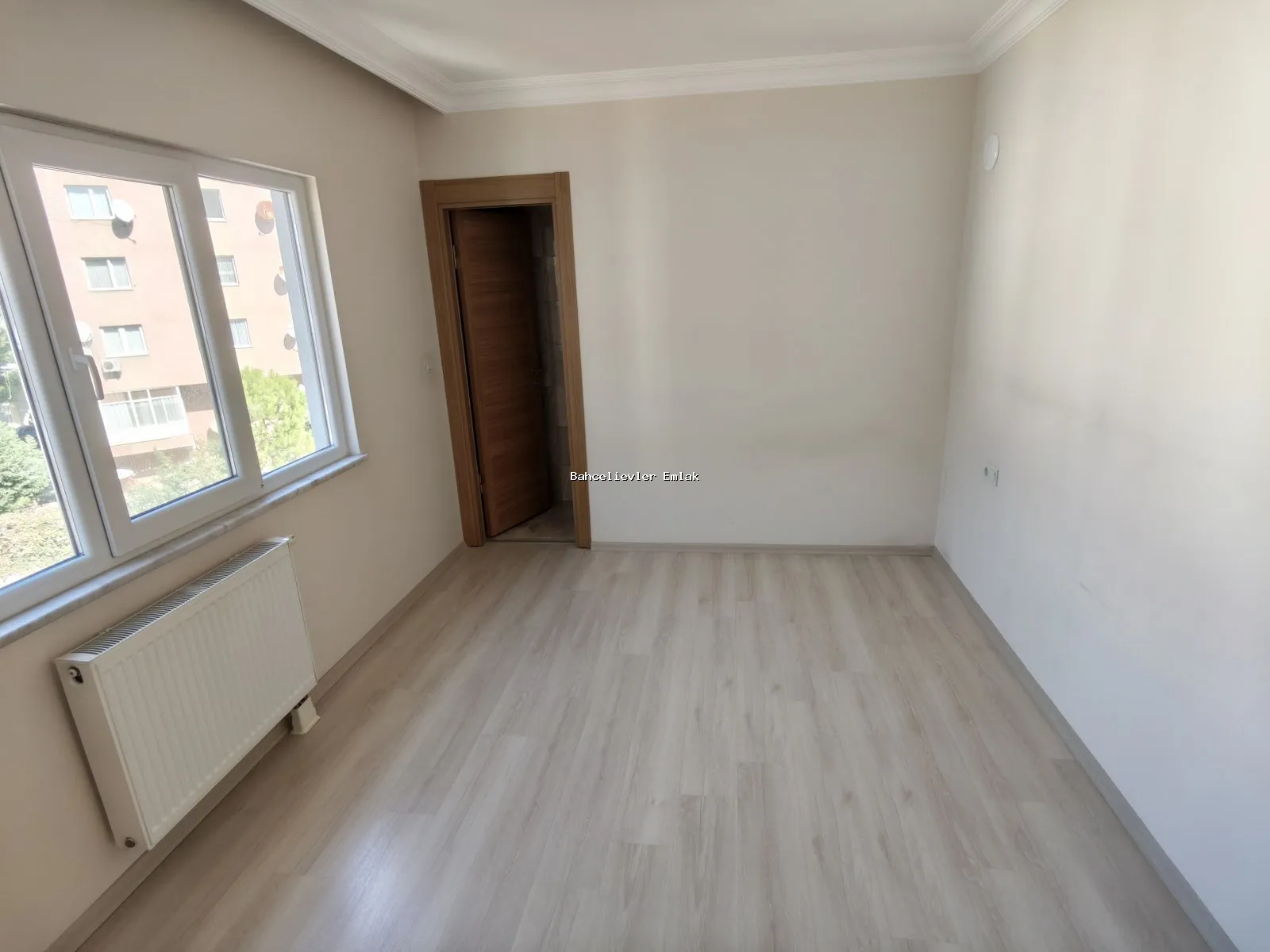 Bakırköy Osmaniye Site İçerisinde Kiralık Lüks 2+1 Uygun Daire - Fotoğraf 5