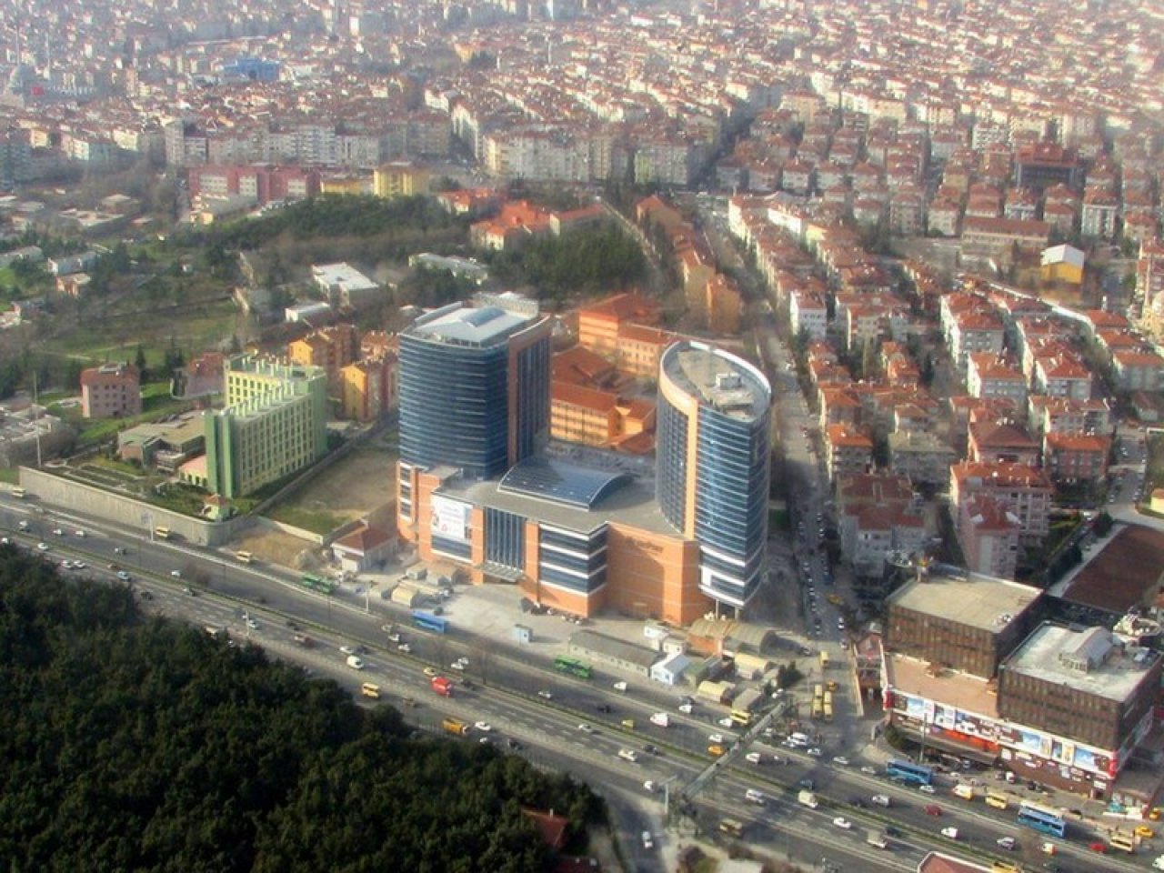 Bahçelievler’de Ev Alırken Mahalle Seçimi Nasıl Yapılır?